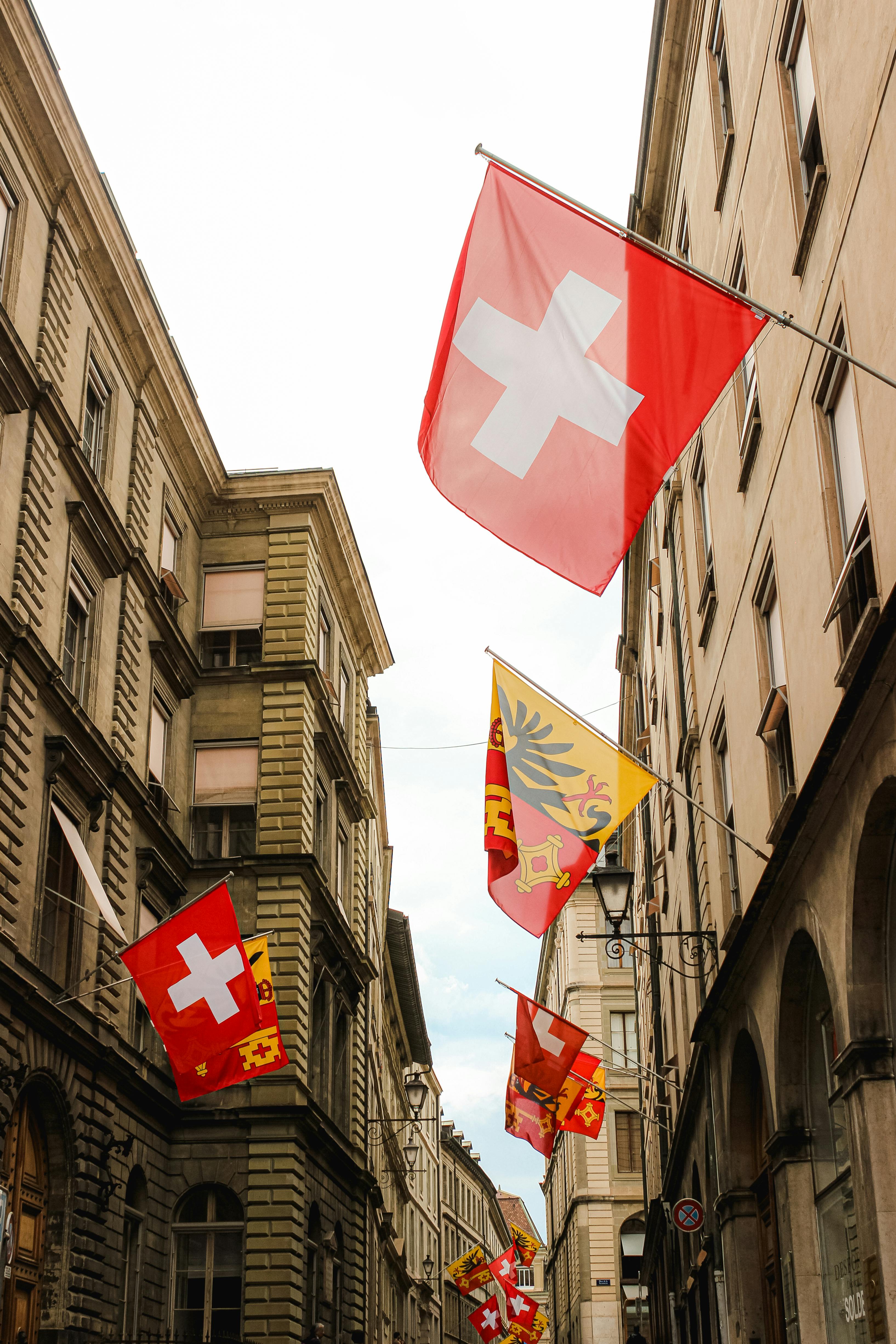 🇨🇭 Que fait la Suisse face aux menaces ?